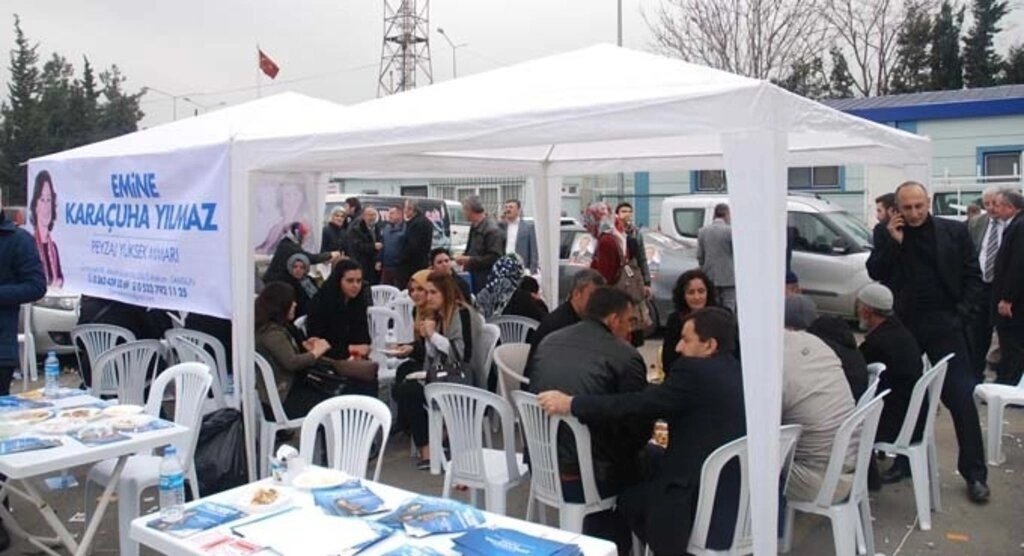 Herkes bu çatının altında buluştu! - Resim 1