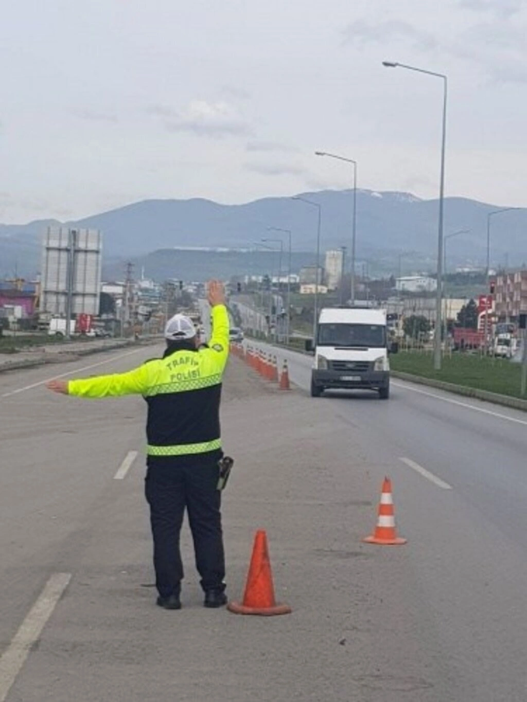 Samsun giriş ve çıkışlarında koronavirüs önlemleri - Resim 2