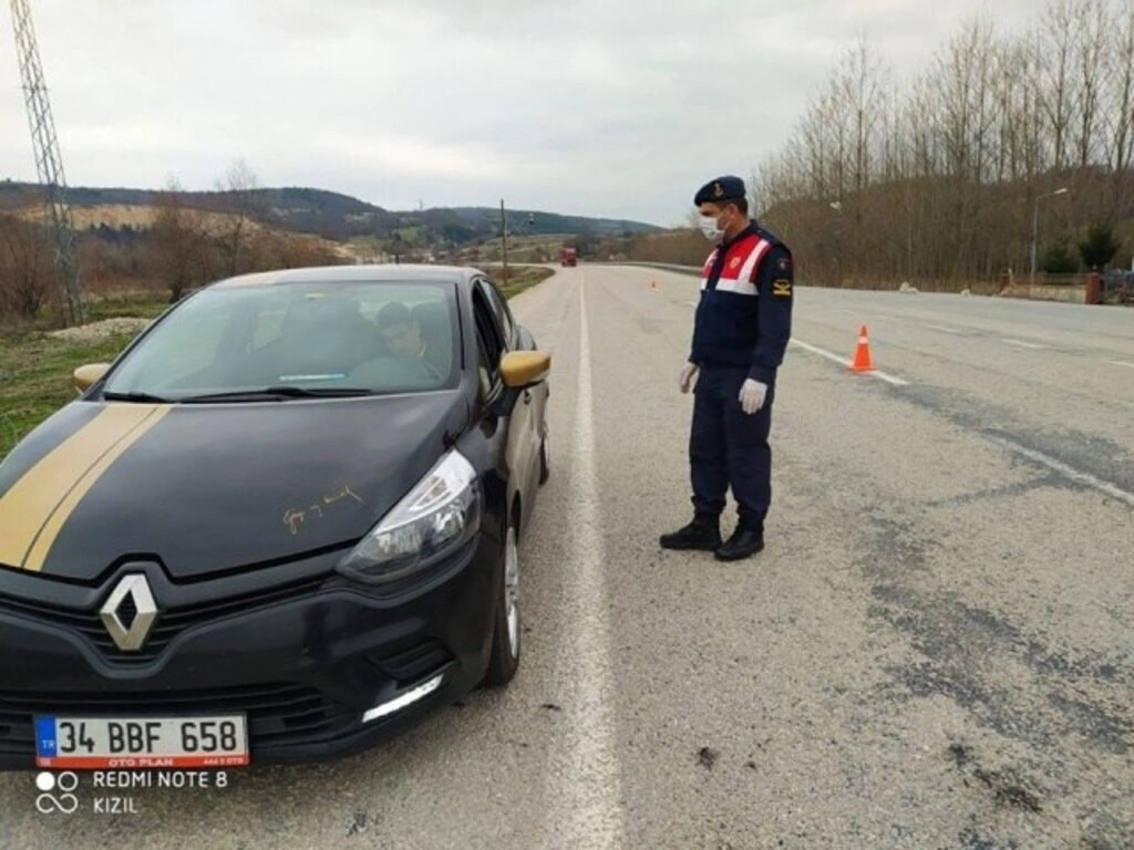 Samsun giriş ve çıkışlarında koronavirüs önlemleri - Resim 5