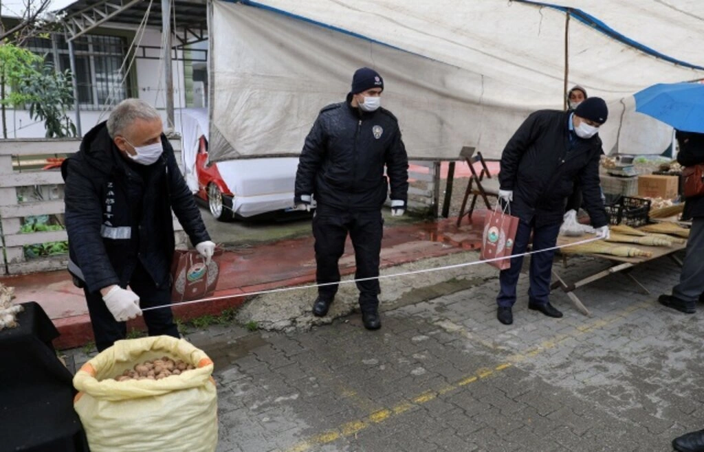 İlkadım'da Pazarlarda Sıkı Denetim - Resim 6