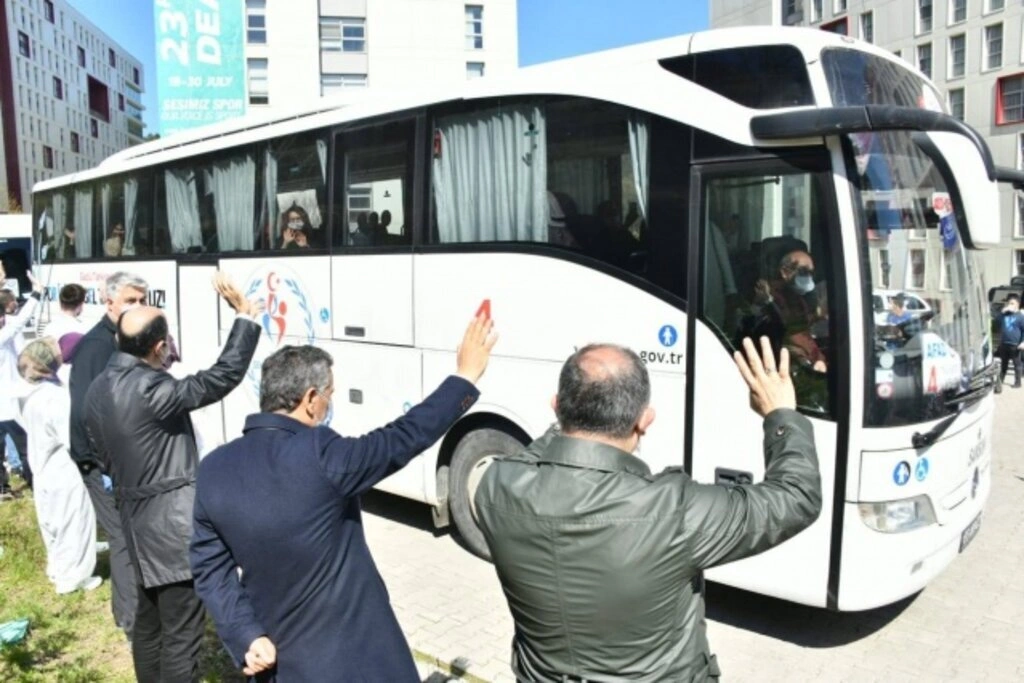 Misafir Öğrenciler Memleketlerine Uğurlandı - Resim 6