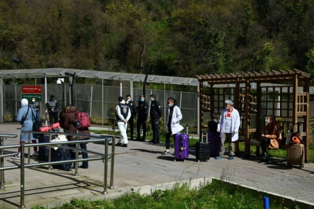 Misafir Öğrenciler Memleketlerine Uğurlandı - Resim 10