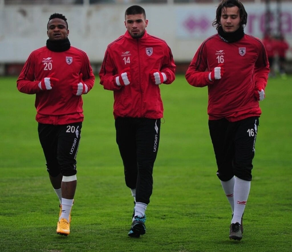 Samsunspor Antalyaspor maçının hazırlıklarını sürdürüyor - Resim 2