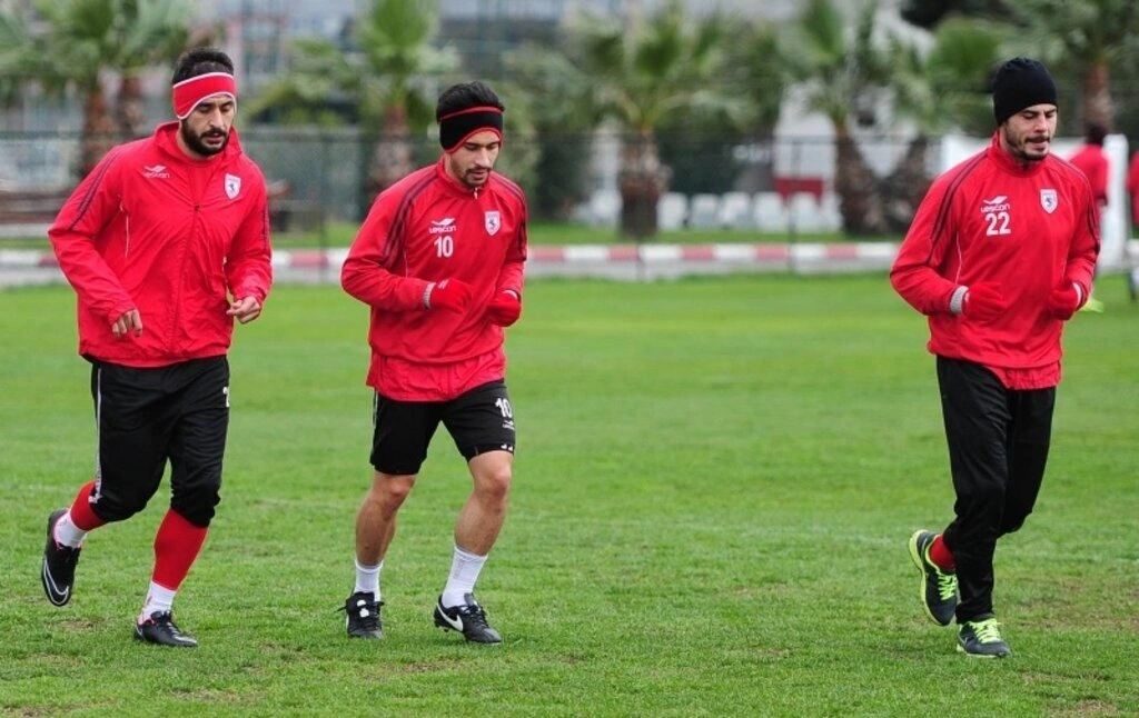 Samsunspor Antalyaspor maçının hazırlıklarını sürdürüyor - Resim 6