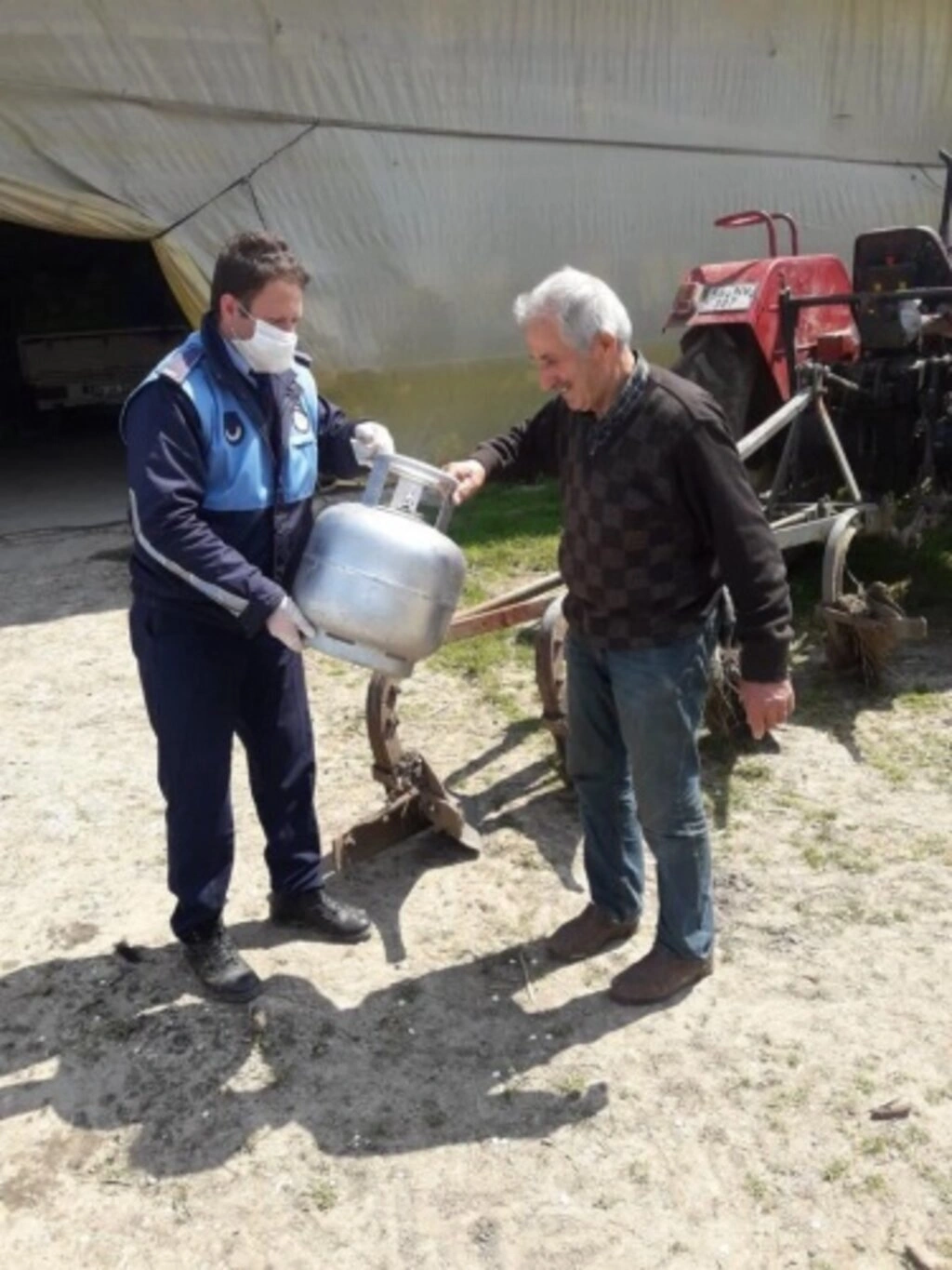 Samsun Büyükşehir Belediyesi ekipleri Sokağa Çıkma Yasağı'nda sahada - Resim 2