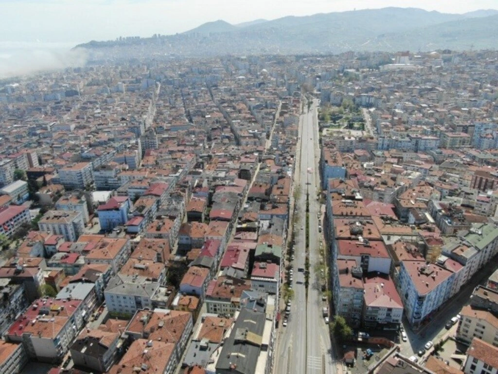 Sokağa çıkma yasağında Samsun sokakları havadan görüntülendi - Resim 16
