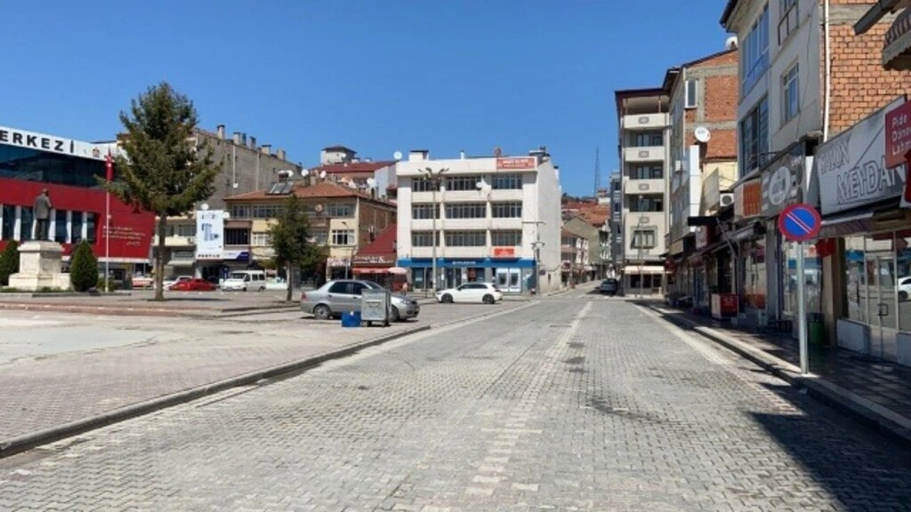 Sokağa çıkma yasağında Samsun sokakları havadan görüntülendi - Resim 22
