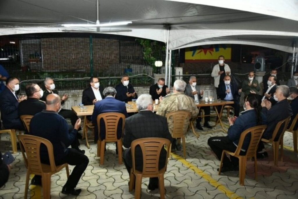 Samsunlu Polis Memuru Atakan Arslan'ın evinde dualar okundu - Resim 3