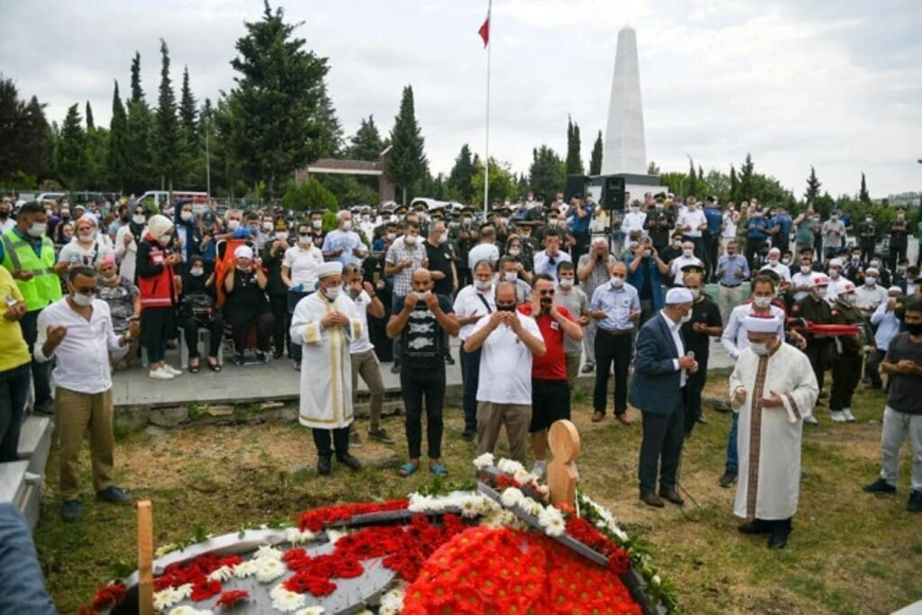 Şehit Er Caner Mayendağı dualarla uğurlandı - Samsun Haber - Resim 9