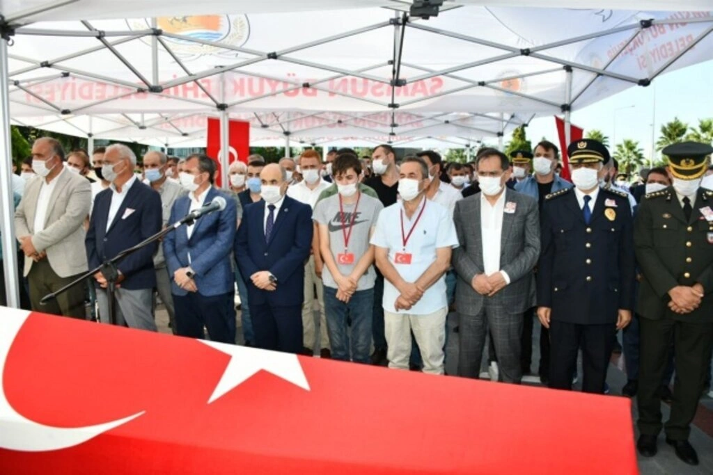 Şehit Polis Memuru Adem Keskin dualarla uğurlandı - Resim 4