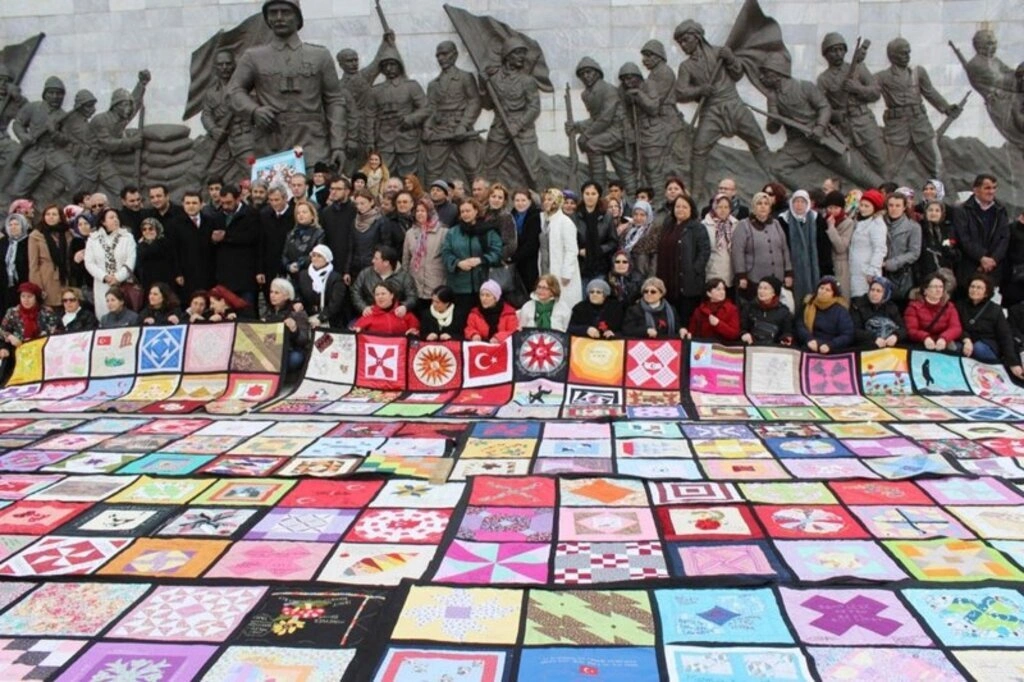 Tekkeköylü bayanlar Çanakkale'de - Resim 5