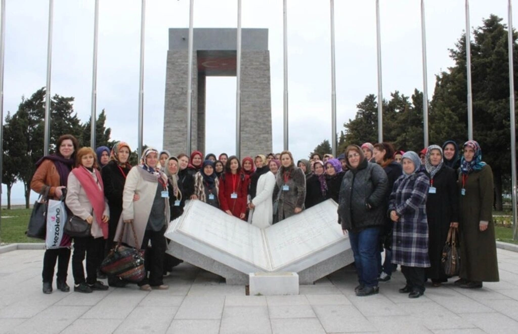 Tekkeköylü bayanlar Çanakkale'de - Resim 9