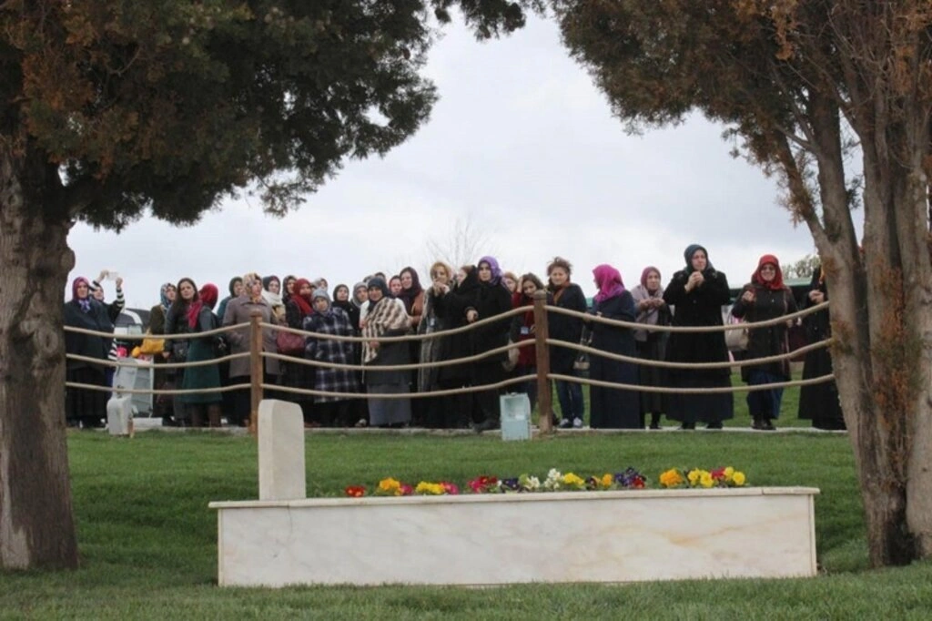 Tekkeköylü bayanlar Çanakkale'de - Resim 13