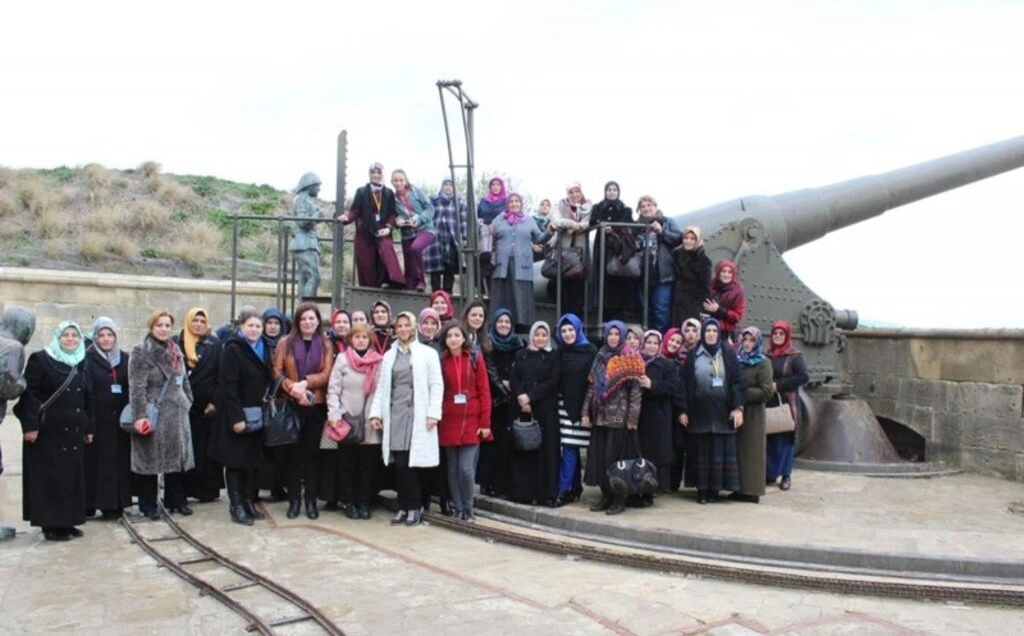 Tekkeköylü bayanlar Çanakkale'de - Resim 15