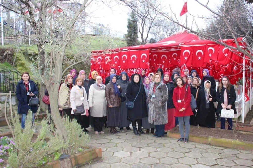 Tekkeköylü bayanlar Çanakkale'de - Resim 18