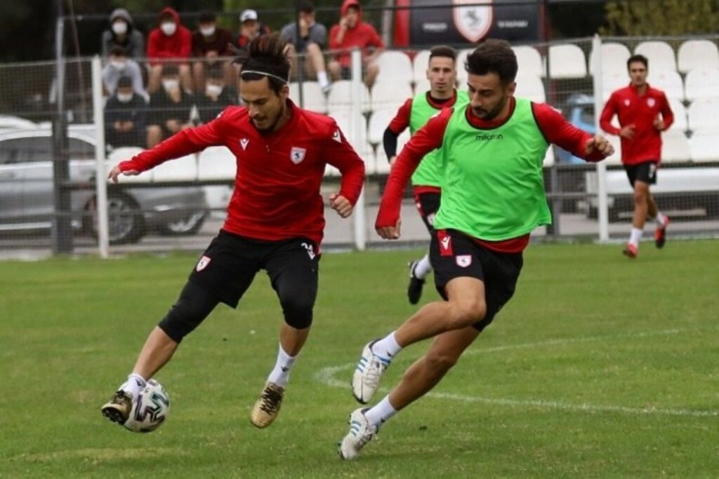 Samsunspor Akhisarspor maçı hazırlıklarını sürdürüyor - Resim 3