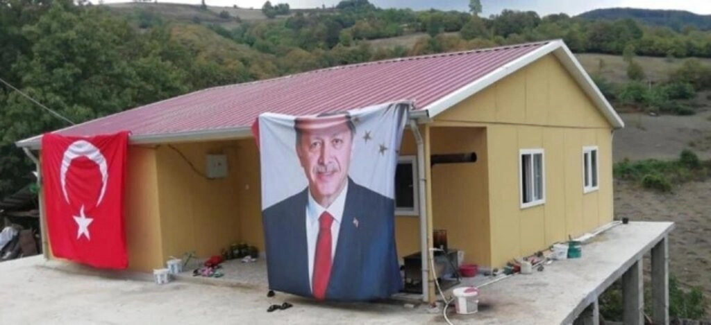 Tekkeköy Belediyesi yeni evlerine kavuşturdu - Resim 5