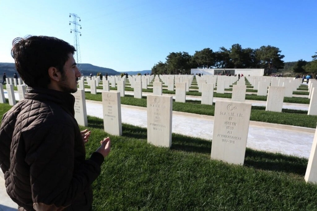 Canik, Çanakkale’de 555 kişiyi şehitlerle buluşturdu  - Resim 13