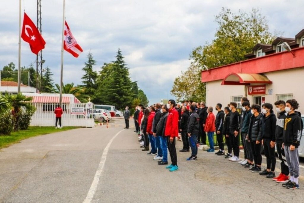 Yılport Samsunspor Ata'yı andı - Resim 2