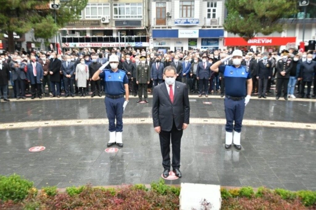 Samsun’da Atatürk saygıyla anıldı - Resim 4
