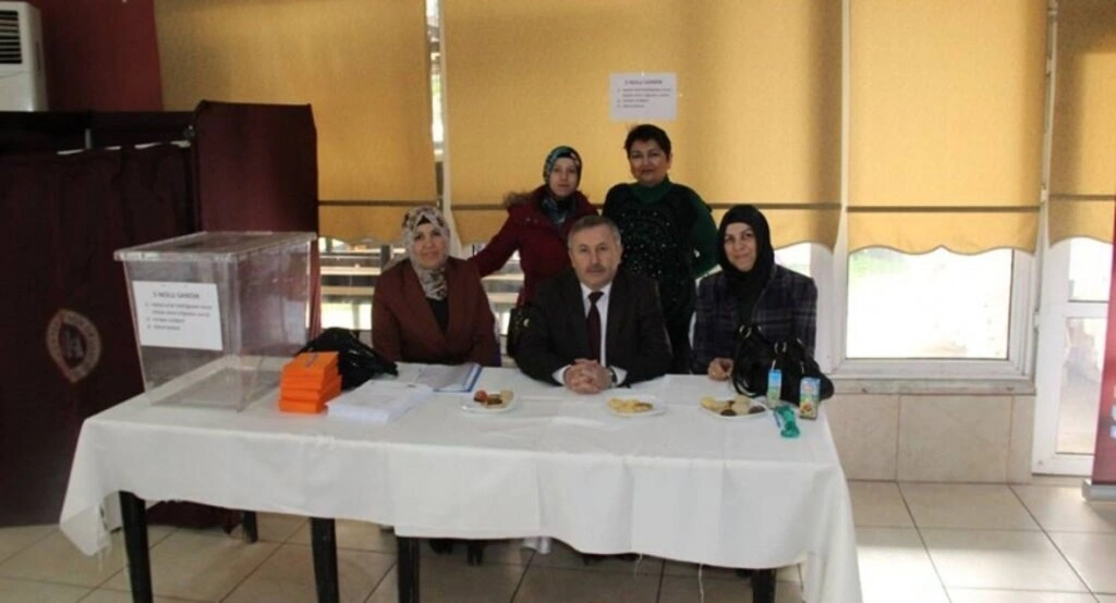 AK Parti'de temayül yoklaması yoğun bir katılım ile gerçekleşti - Resim 9