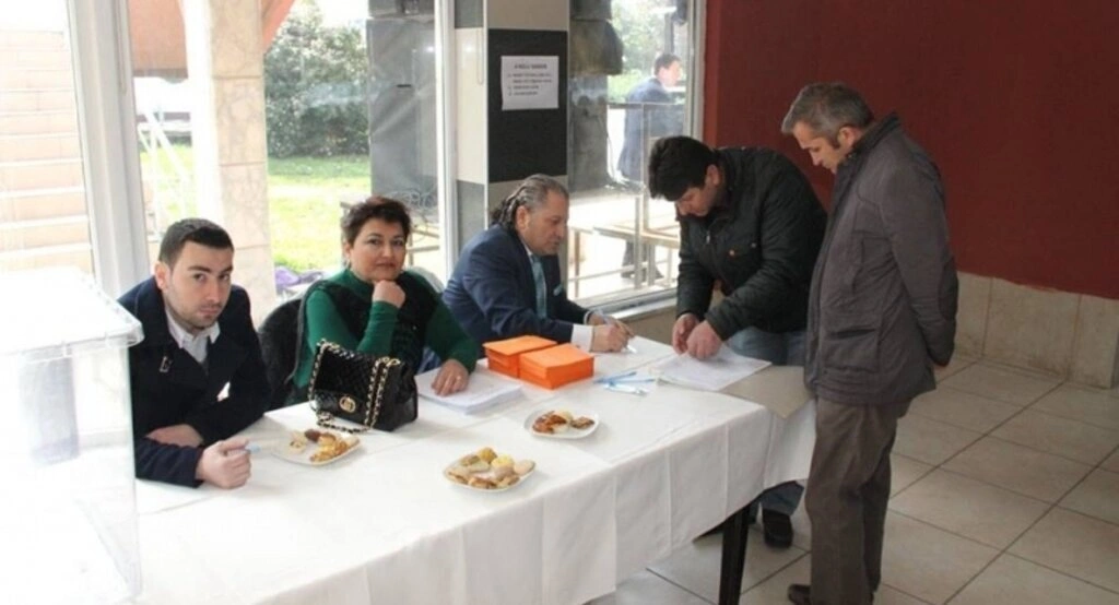 AK Parti'de temayül yoklaması yoğun bir katılım ile gerçekleşti - Resim 15