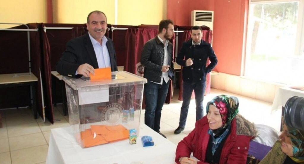 AK Parti'de temayül yoklaması yoğun bir katılım ile gerçekleşti - Resim 25