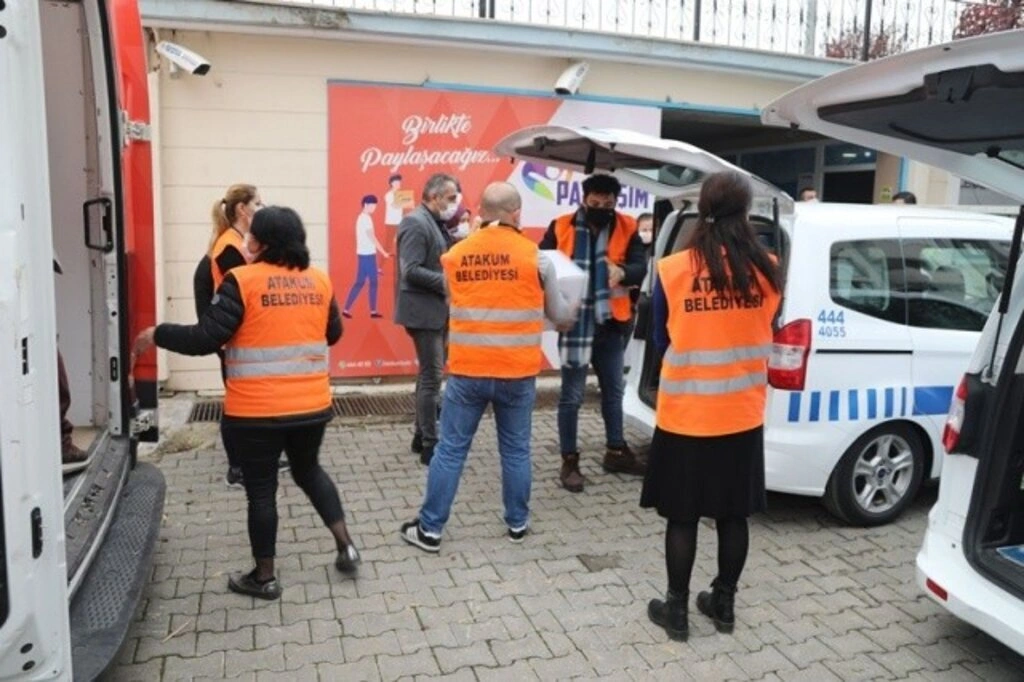 Atakum Belediyesi’nden gıda yardımı ve ulaşım hizmeti - Resim 5