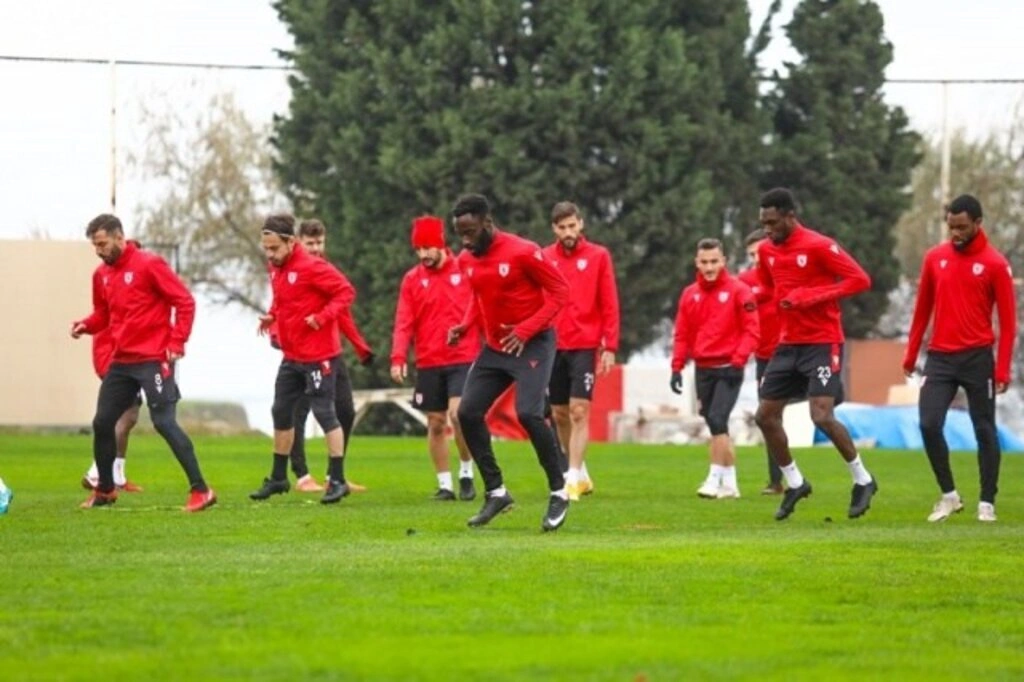 Yılport Samsunspor Şut Çalıştı - Resim 7