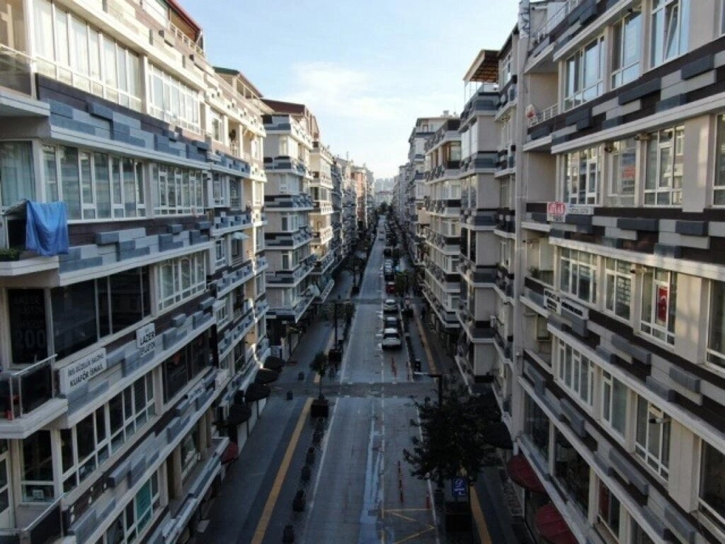 Samsun'da boş kalan sokak, meydan ve yol fotoğrafları - 27 Aralık Pazar - Resim 7
