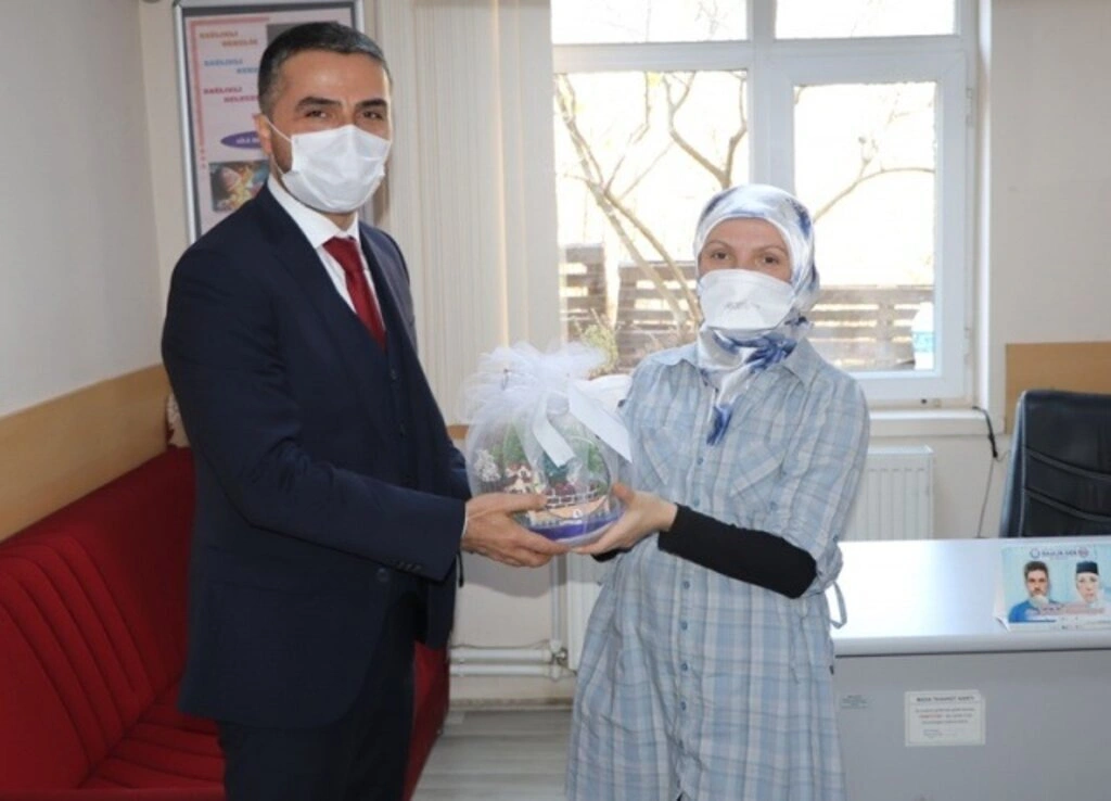 Başkan Kalaycı Sağlık Çalışanlarını Unutmadı, Yeni Yıllarını Kutladı - Resim 5