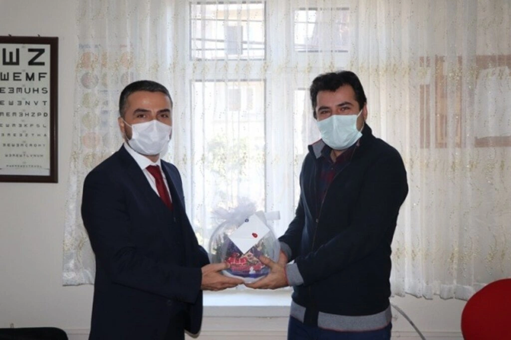 Başkan Kalaycı Sağlık Çalışanlarını Unutmadı, Yeni Yıllarını Kutladı - Resim 8