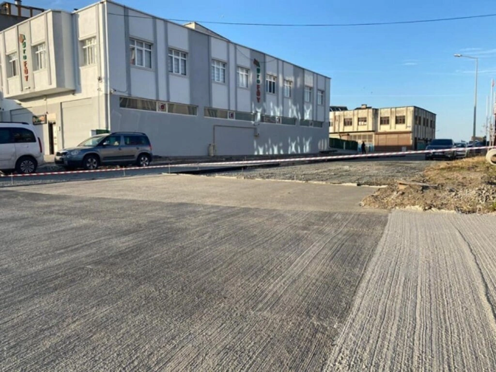 Tekkeköy Belediyesi'nden Örnek Sanayi Sitesi yollarına beton kaplama - Resim 7