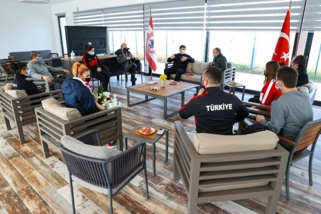 Samsun'un altın kızları Samsunspor'da - Resim 3