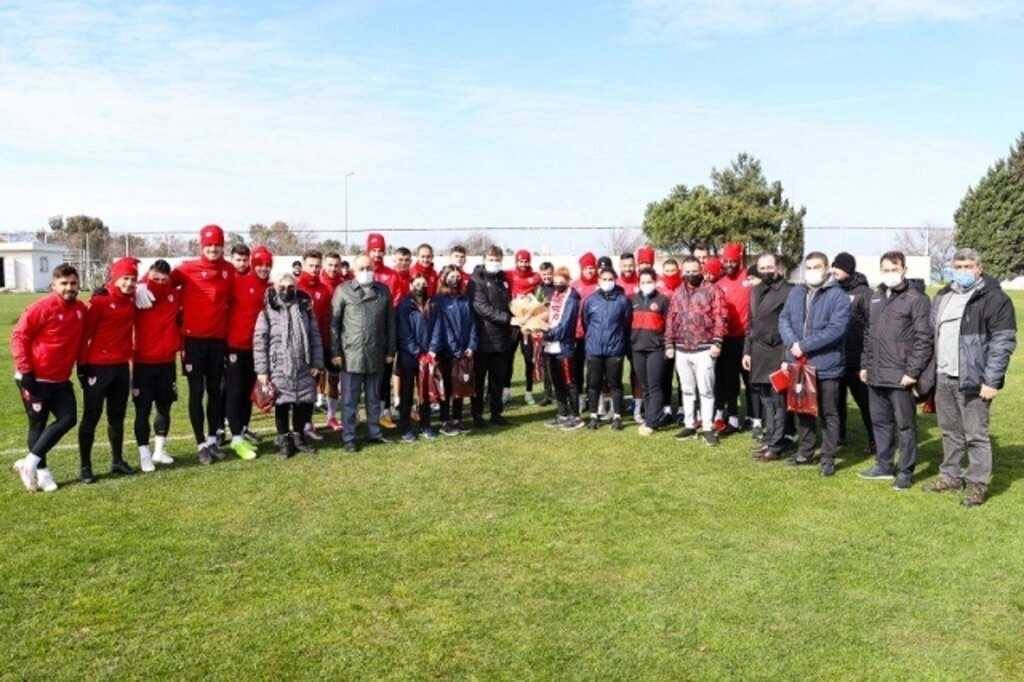 Samsun'un altın kızları Samsunspor'da - Resim 4