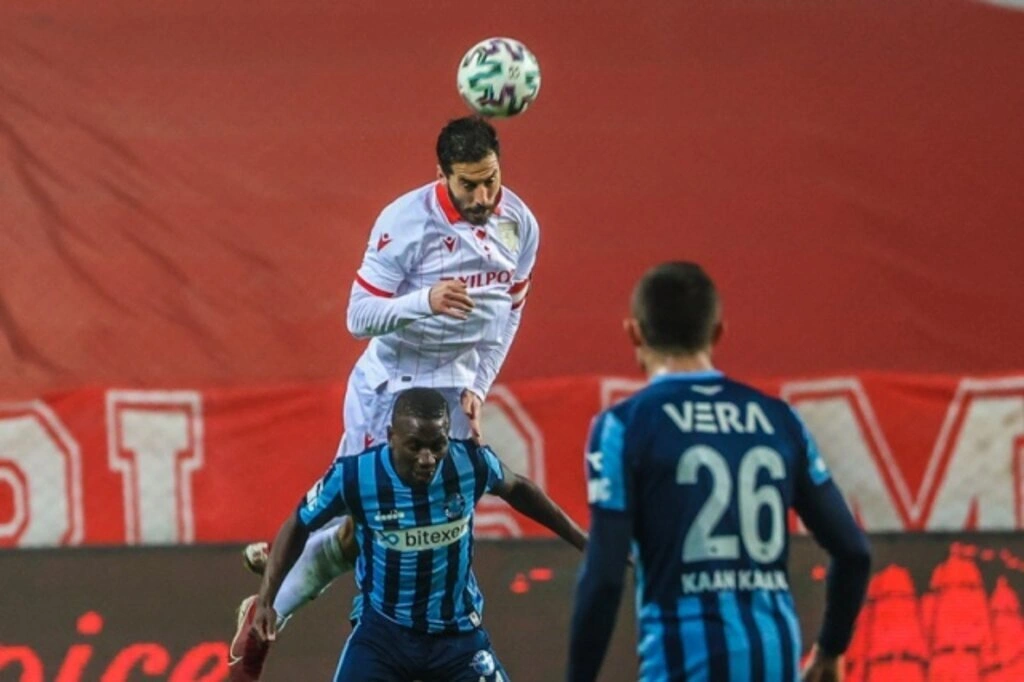 Samsunspor Adana Demirspor maç fotoğrafları - Resim 1