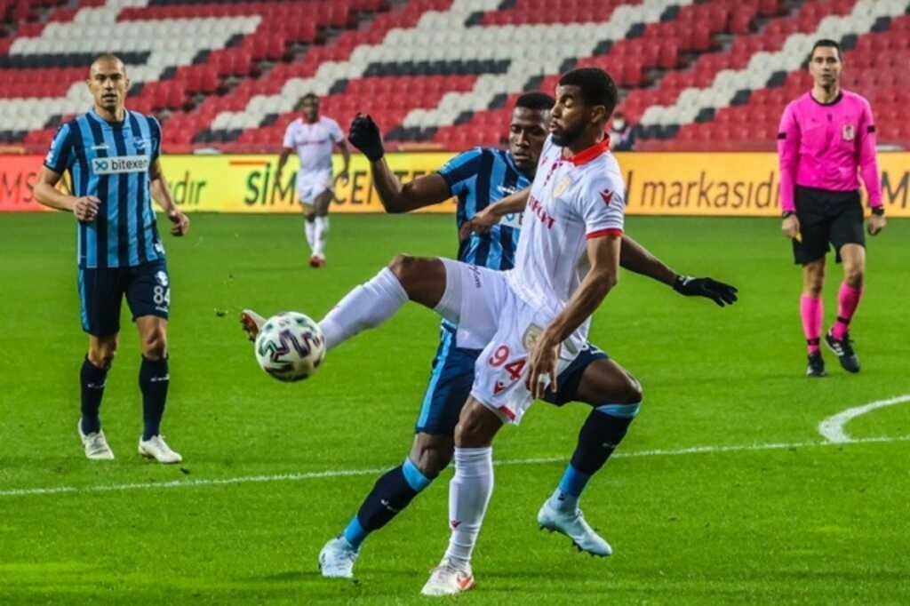 Samsunspor Adana Demirspor maç fotoğrafları - Resim 4