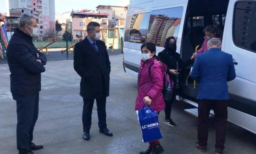 İlkadım’da Okul Servislerinde Tematik Denetim Yapıldı - Resim 3