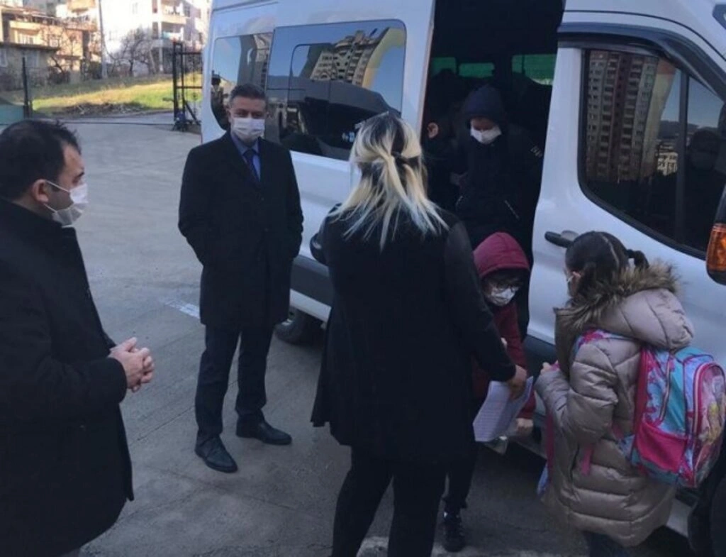 İlkadım’da Okul Servislerinde Tematik Denetim Yapıldı - Resim 6