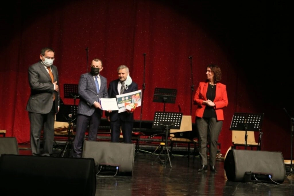 8 Mart Dünya Kadınlar Günü: Sanatın Işığında Kadın - Resim 8