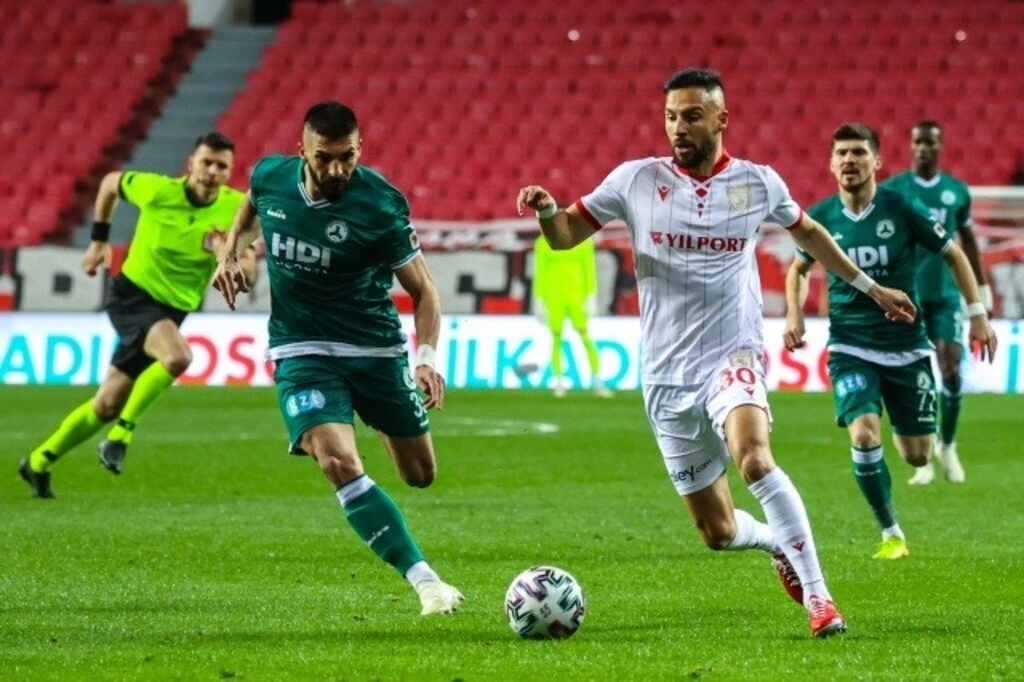 Samsunspor Giresunspor maçı ilk yarı fotoğrafları - Resim 6