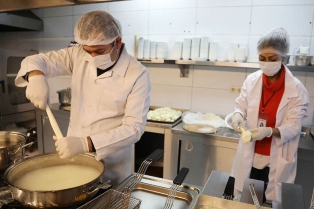 Atakum Belediye Başkanı Av. Cemil Deveci 2 yıllık çalışmalarını özetledi - Resim 15