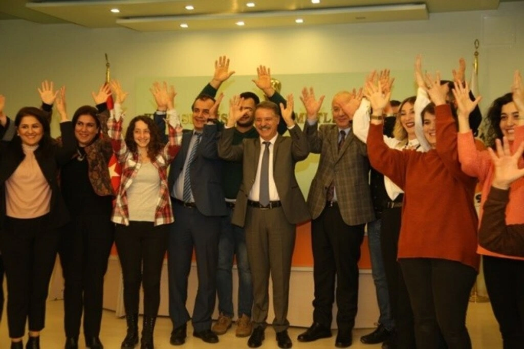 Atakum Belediye Başkanı Av. Cemil Deveci 2 yıllık çalışmalarını özetledi - Resim 16