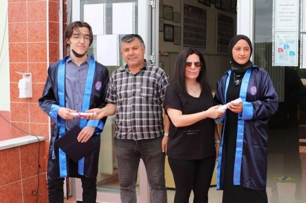 Havza Fen Lisesinde mezuniyet heyecanı - Resim 3