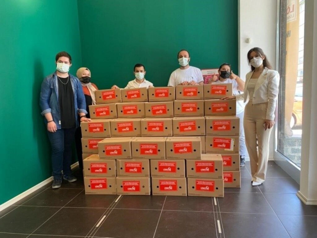 LÖSEV'den kurban bağışı ile hastalara ve ailelerine destek - Resim 1