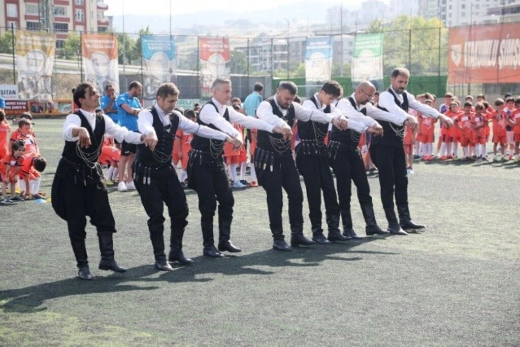 Atakum Belediyespor Yaz Spor Okulları açıldı - Resim 15