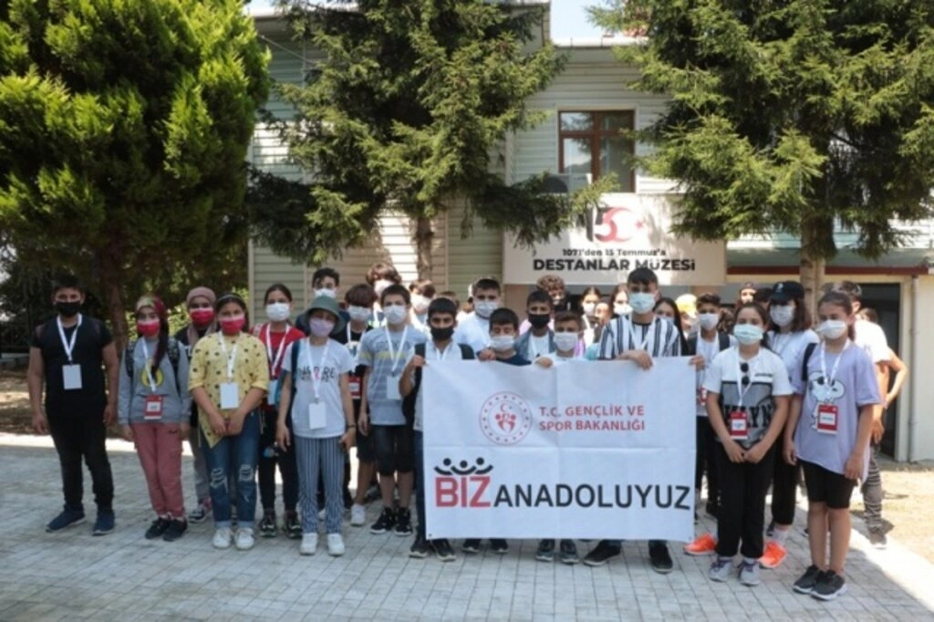 Biz Anadoluyuz projesi kapsamında Sinoplu öğrenciler Samsun'u gezdi - Resim 5