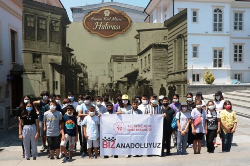 Biz Anadoluyuz projesi kapsamında Sinoplu öğrenciler Samsun'u gezdi - Resim 8