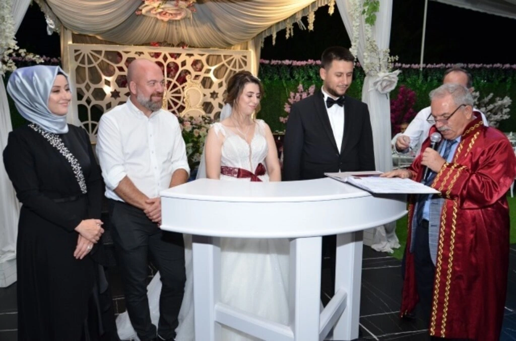Rüya gibi bir düğünle dünya evine girdiler - Resim 7