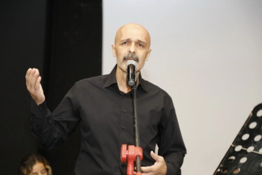 İlkadım Belediyesi saz kursiyerlerinden Bağlama Dinletisi ve Solistler Geçidi - Resim 2